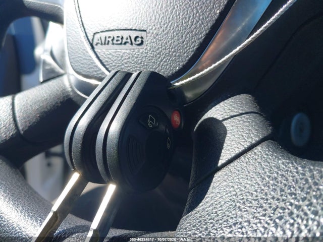 46284817 :رقم المزاد ، 1FMCU9GX9GUC36332 vin ، 2016 Ford Escape Se مزاد بيع