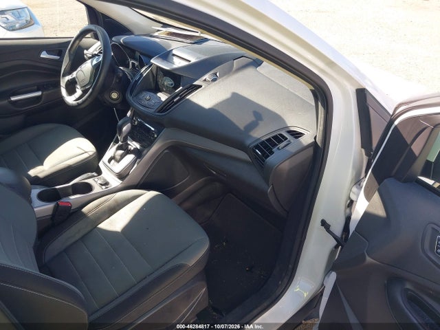 46284817 :رقم المزاد ، 1FMCU9GX9GUC36332 vin ، 2016 Ford Escape Se مزاد بيع