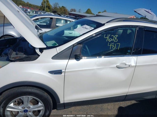 46284817 :رقم المزاد ، 1FMCU9GX9GUC36332 vin ، 2016 Ford Escape Se مزاد بيع