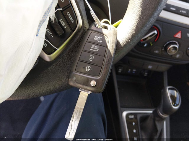 2022 Hyundai Accent Se მანქანა იყიდება აუქციონზე, vin: 3KPC24A64NE181703, აუქციონის ნომერი: 46284869