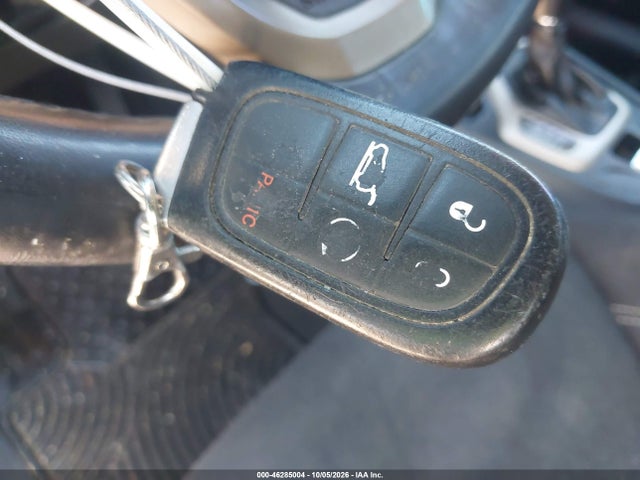 Продаж на аукціоні авто 2015 Jeep Cherokee Latitude, vin: 1C4PJLCS6FW531204, номер лоту: 46285004