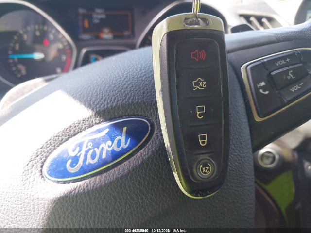 Продажа на аукционе авто 2017 Ford Escape Titanium, vin: 1FMCU0JD1HUB40867, номер лота: 46285040