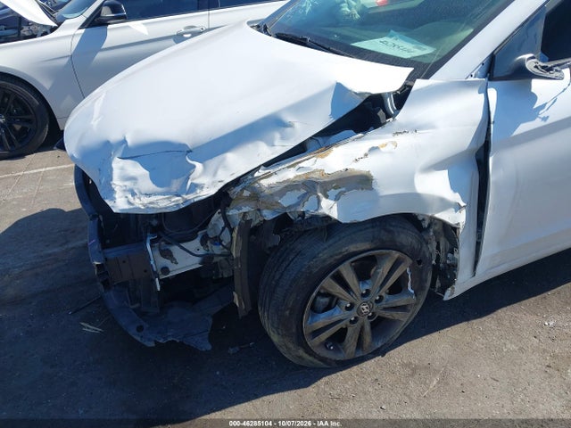 Продажа на аукционе авто 2018 Hyundai Elantra Value Edition, vin: 5NPD84LF6JH275295, номер лота: 46285104