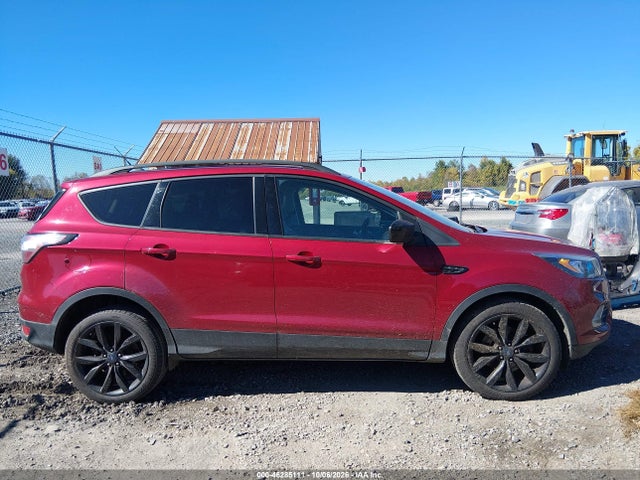 46285111 :رقم المزاد ، 1FMCU9GD0JUD13005 vin ، 2018 Ford Escape Se مزاد بيع
