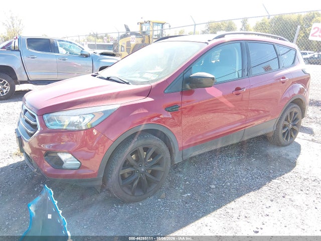 46285111 :رقم المزاد ، 1FMCU9GD0JUD13005 vin ، 2018 Ford Escape Se مزاد بيع