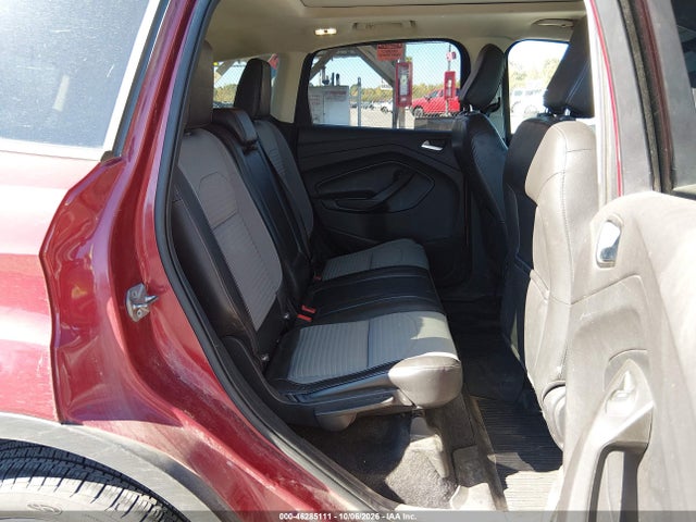 46285111 :رقم المزاد ، 1FMCU9GD0JUD13005 vin ، 2018 Ford Escape Se مزاد بيع