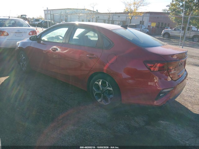 2019 Kia Forte Lxs მანქანა იყიდება აუქციონზე, vin: 3KPF24ADXKE076073, აუქციონის ნომერი: 46285219