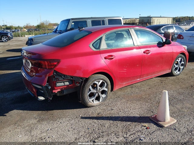 2019 Kia Forte Lxs მანქანა იყიდება აუქციონზე, vin: 3KPF24ADXKE076073, აუქციონის ნომერი: 46285219