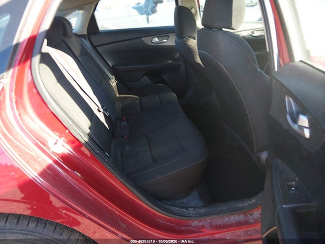 2019 Kia Forte Lxs მანქანა იყიდება აუქციონზე, vin: 3KPF24ADXKE076073, აუქციონის ნომერი: 46285219