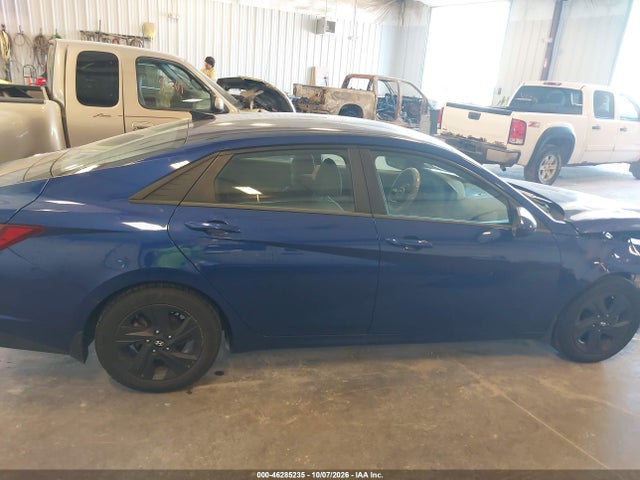 46285235 :رقم المزاد ، 5NPLM4AG2NH073918 vin ، 2022 Hyundai Elantra Sel مزاد بيع