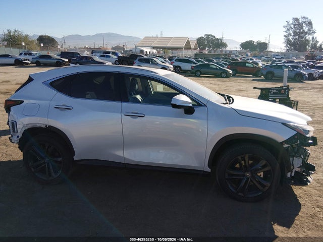 JTJHKCFZ8N2005346 Lexus Nx 450h+ Luxury