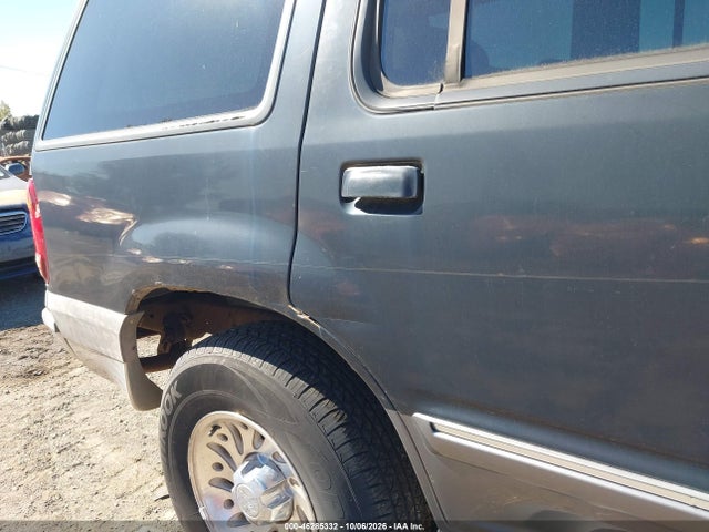 1999 Ford Explorer Eddie Bauer/limited/xlt მანქანა იყიდება აუქციონზე, vin: 1FMZU34E2XZA65310, აუქციონის ნომერი: 46285332