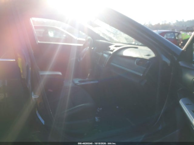 46285340 :رقم المزاد ، 4T1BF1FKXCU034543 vin ، 2012 Toyota Camry Se مزاد بيع