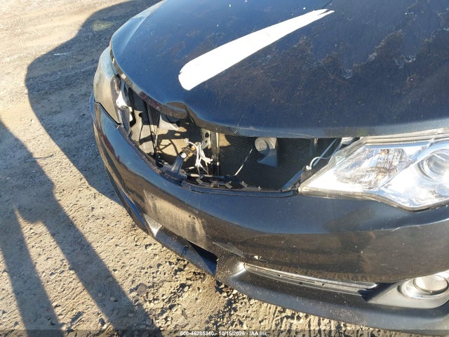 46285340 :رقم المزاد ، 4T1BF1FKXCU034543 vin ، 2012 Toyota Camry Se مزاد بيع