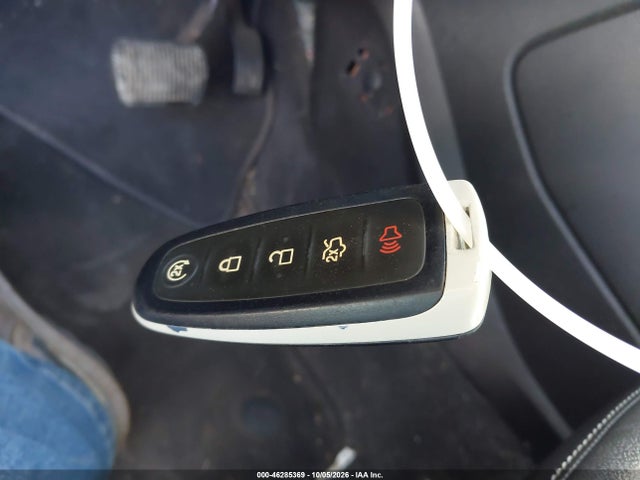 46285369 :رقم المزاد ، 1FMCU9J90EUC34024 vin ، 2014 Ford Escape Titanium مزاد بيع