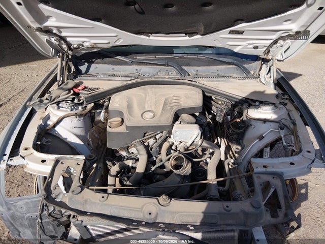 46285505 :رقم المزاد ، WBA8A9C50GK616501 vin ، 2016 Bmw 320i مزاد بيع