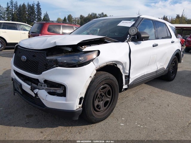 Ford Police Interceptor Utility 2020 1FM5K8AB5LGA18600 Image 2