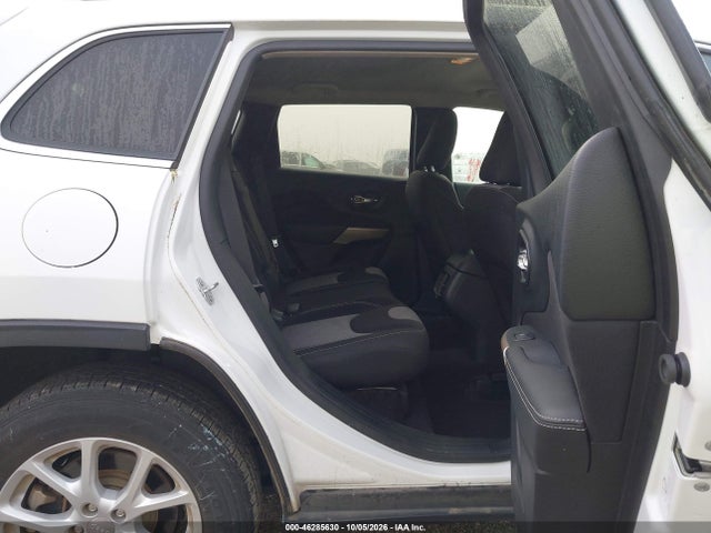 Jeep Cherokee Latitude 4x4 2018 1C4PJMCB5JD528661 Image 8