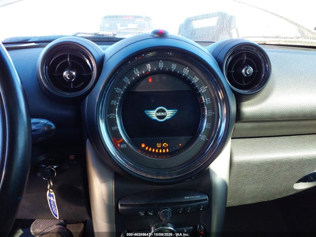46285647 :رقم المزاد ، WMWZB3C53FWR43920 vin ، 2015 Mini Countryman Cooper مزاد بيع
