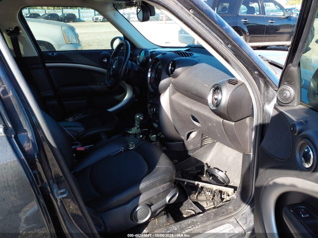 46285647 :رقم المزاد ، WMWZB3C53FWR43920 vin ، 2015 Mini Countryman Cooper مزاد بيع