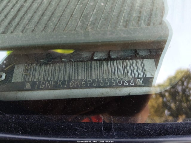 46285803 :رقم المزاد ، 1GNFK16K6PJ355088 vin ، 1993 Chevrolet Suburban K1500 مزاد بيع