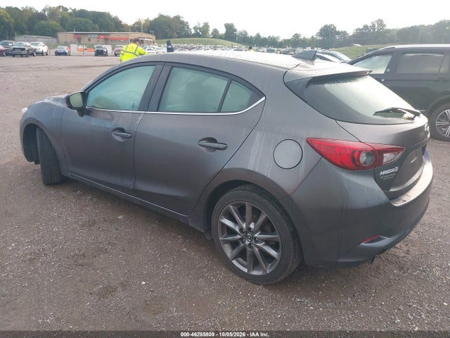 Продаж на аукціоні авто 2018 Mazda Mazda3 5-door Touring, vin: 3MZBN1L3XJM211904, номер лоту: 46285809
