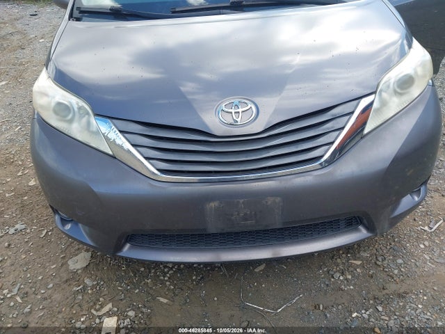 Aukcja sprzedaży 2011 Toyota Sienna Xle V6, vin: 5TDYK3DC9BS012537, numer aukcji: 46285845