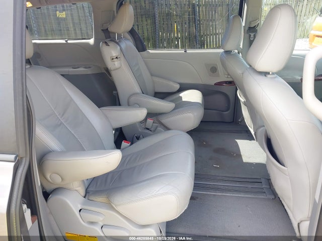 Aukcja sprzedaży 2011 Toyota Sienna Xle V6, vin: 5TDYK3DC9BS012537, numer aukcji: 46285845