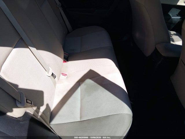 46285868 :رقم المزاد ، 5YFBPRHE5EP040211 vin ، 2014 Toyota Corolla Le Eco Plus مزاد بيع