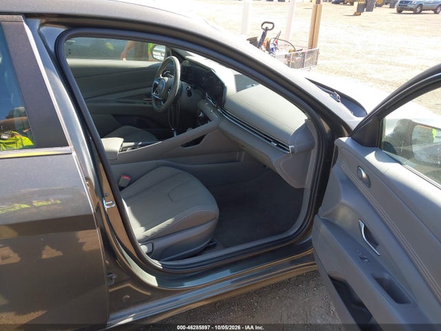 2025 Hyundai Elantra Sel Convenience მანქანა იყიდება აუქციონზე, vin: KMHLS4DG4SU971547, აუქციონის ნომერი: 46285897