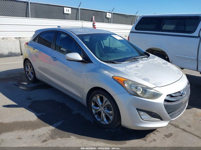 Auction sale of the 2013 Hyundai Elantra Gt, vin: KMHD35LEXDU117267, lot number: 46285938