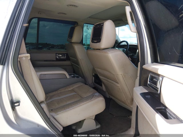 46286000 :رقم المزاد ، 5LMJJ2JT0FEJ15045 vin ، 2015 Lincoln Navigator مزاد بيع