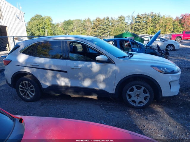46286027 :رقم المزاد ، 1FMCU9G66LUB54611 vin ، 2020 Ford Escape Se مزاد بيع