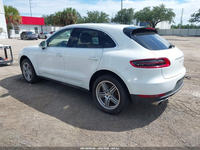 2015 Porsche Macan S მანქანა იყიდება აუქციონზე, vin: WP1AB2A58FLB57804, აუქციონის ნომერი: 46286146