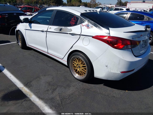 5NPDH4AE0FH563816 Hyundai ELANTRA SE