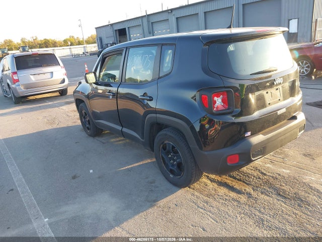 ZACCJAAT4GPE16131 Jeep Renegade Sport