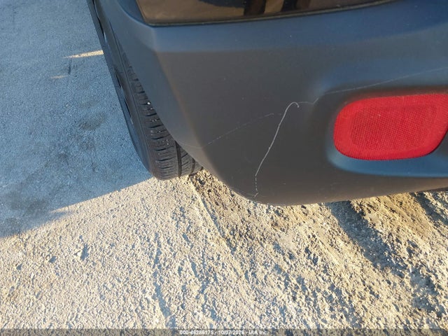 ZACCJAAT4GPE16131 Jeep Renegade Sport