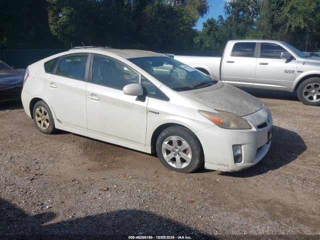 46286190 :رقم المزاد ، JTDKN3DU4B1323375 vin ، 2011 Toyota Prius Three مزاد بيع