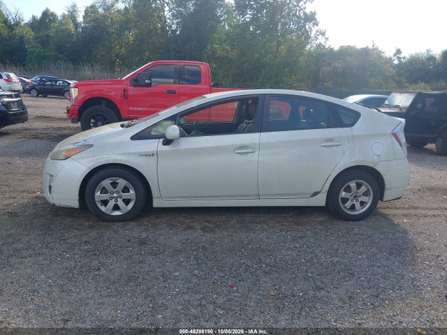46286190 :رقم المزاد ، JTDKN3DU4B1323375 vin ، 2011 Toyota Prius Three مزاد بيع