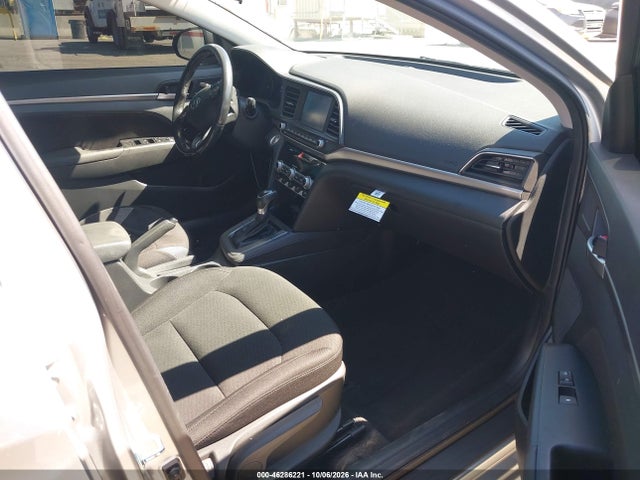 Hyundai Elantra Value Edition 2020 5NPD84LF1LH630358 Image 5