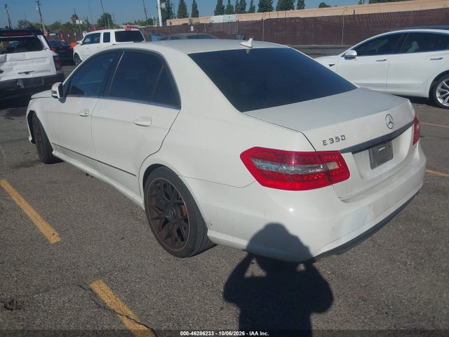 2010 Mercedes-benz E 350 მანქანა იყიდება აუქციონზე, vin: WDDHF5GB0AA075093, აუქციონის ნომერი: 46286233