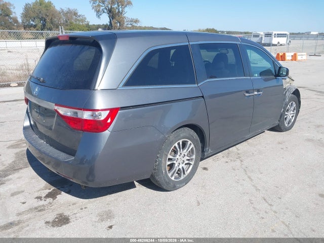 46286244 :رقم المزاد ، 5FNRL5H6XBB073921 vin ، 2011 Honda Odyssey Ex-l مزاد بيع