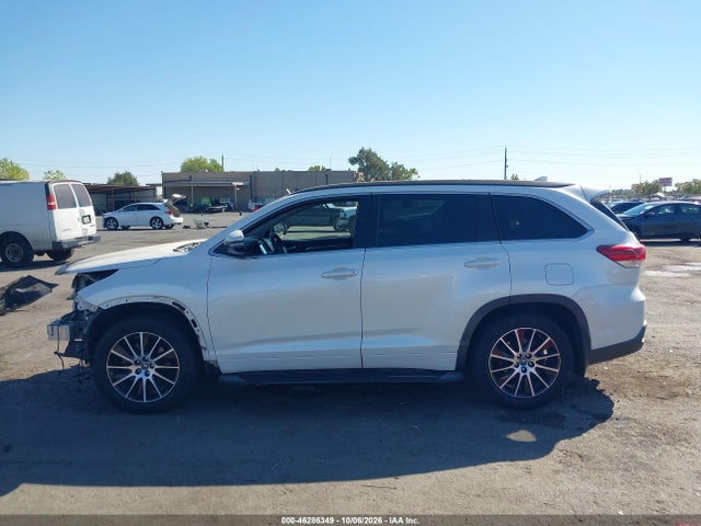 Toyota Highlander Se 2017 5TDJZRFH5HS357226 Image 14
