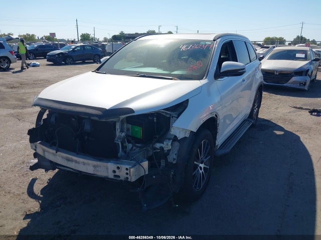 Toyota Highlander Se 2017 5TDJZRFH5HS357226 Image 2