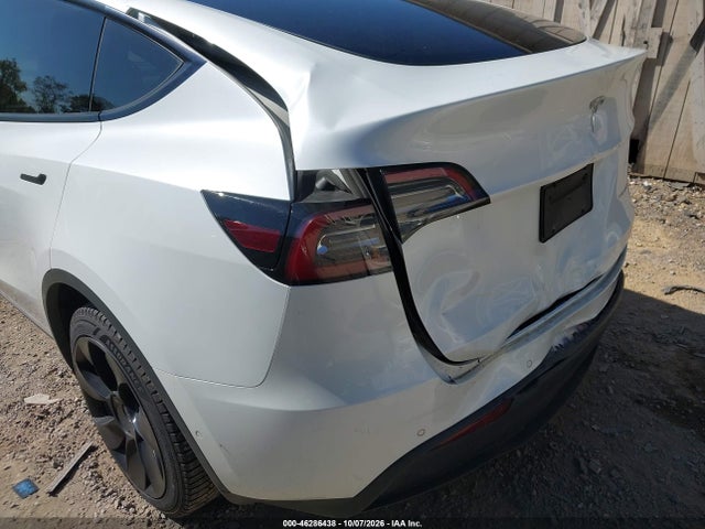 46286438 :رقم المزاد ، 7SAYGDEE9NA012098 vin ، 2022 Tesla Model Y Long Range Dual Motor All-wheel Drive مزاد بيع