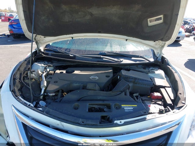 Nissan Altima 2.5 S 2015 1N4AL3AP1FC273678 Image 10