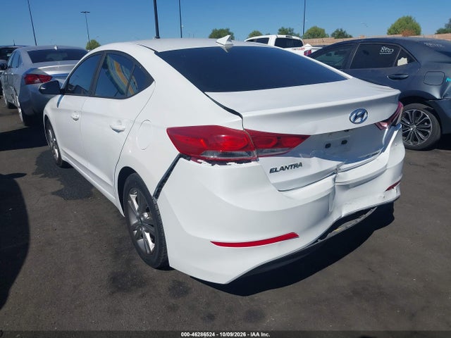 Hyundai ELANTRA SE 2017 5NPD84LF7HH156746 Image 3