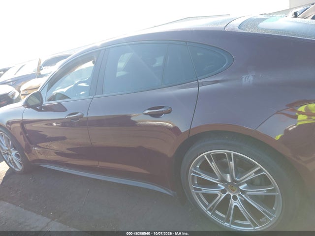 46286540 :رقم المزاد ، WP0AB2A71JL134943 vin ، 2018 Porsche Panamera 4s مزاد بيع