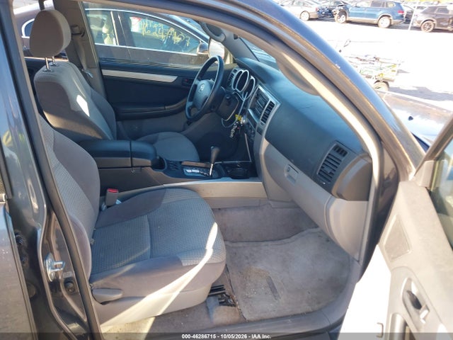 46286715 :رقم المزاد ، JTEBU14R548020467 vin ، 2004 Toyota 4runner Sr5 V6 مزاد بيع