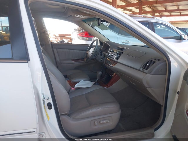 46286736 :رقم المزاد ، 4T1BF30K85U618561 vin ، 2005 Toyota Camry Xle V6 مزاد بيع